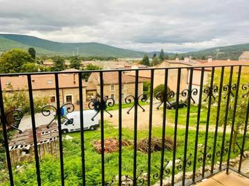 Gîte pour 4 personnes, avec balcon, animaux acceptés à Vinuesa