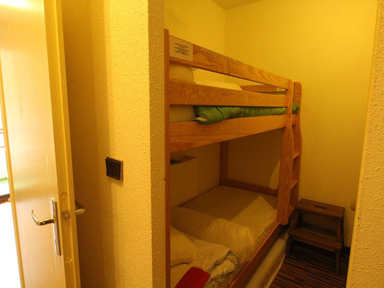 Estudio entero, Luchon - Estudio 2/3 pers., balcón, telecabina, cerca de tiendas y termas in Luchon-Superbagnères, Bagnères-de-Luchon