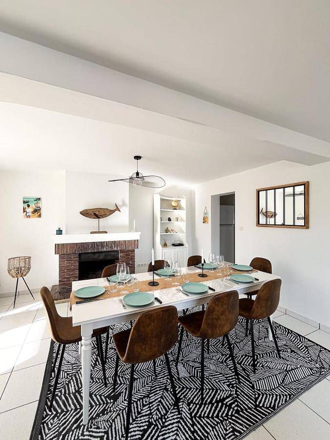 Location de vacances pour 8 personnes, avec terrasse dans Plage du Phare (La Tranche-sur-Mer) - 3