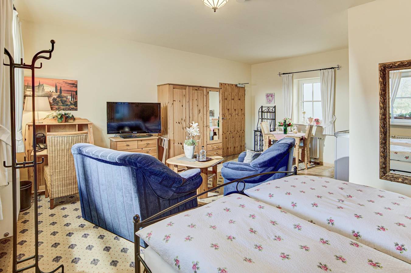 Ganze Ferienwohnung, Apartment Nr. 3 in Alken, Osteifel