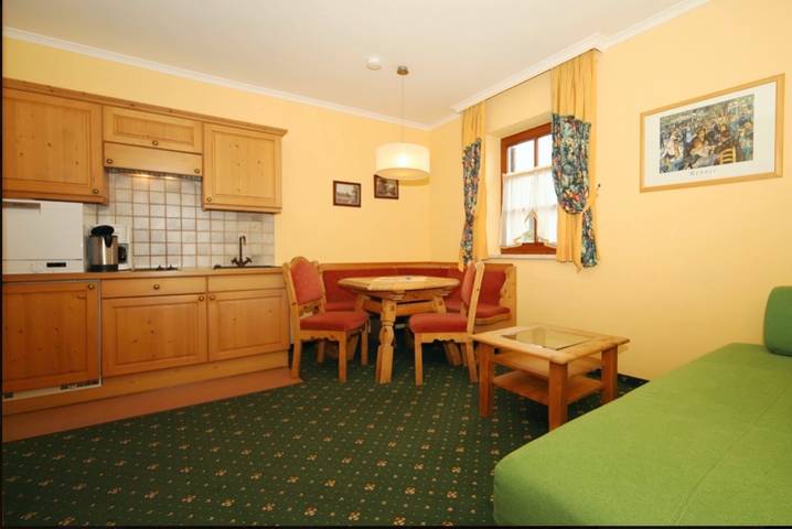 Ferienwohnung für 3 Personen, mit Garten und Sauna in Schladming