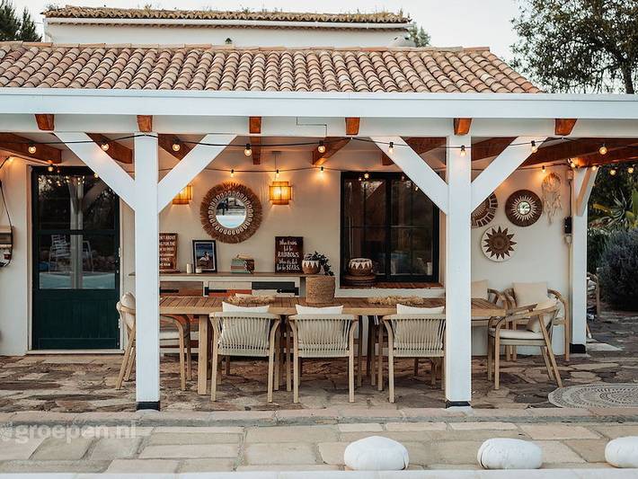 Location de vacances pour 12 personnes, avec balcon/terrasse ainsi que terrasse et piscine dans Alte - 2
