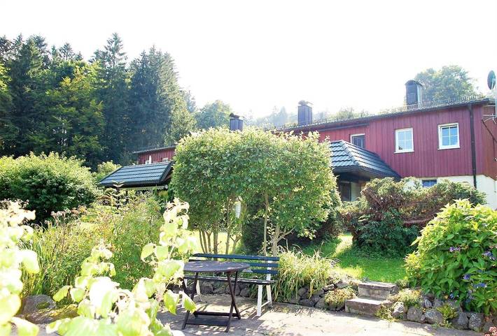 Ferienwohnung für 4 Personen, mit Terrasse und Garten sowie Ausblick in Brotterode-Trusetal - 2