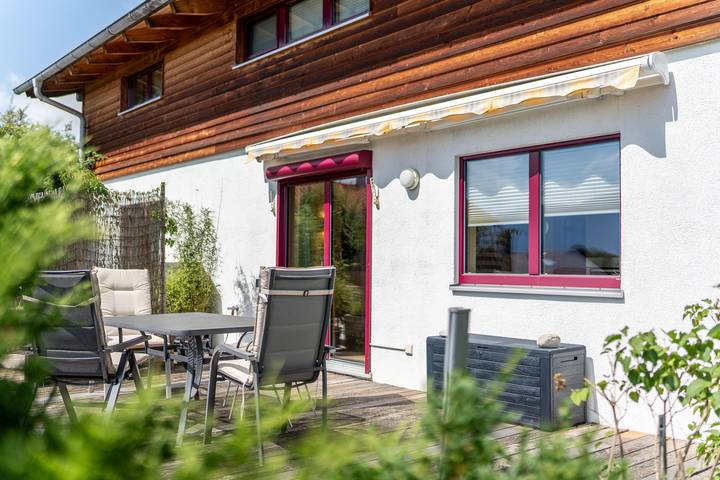 Apartamento de férias inteiro, Moderne Ferienwohnung mit Sauna in Rieden, Suábia (Baviera)