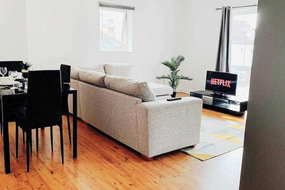 Entire apartment, 2 Bed Apartment & Free Parking in Chelmsford, Essex