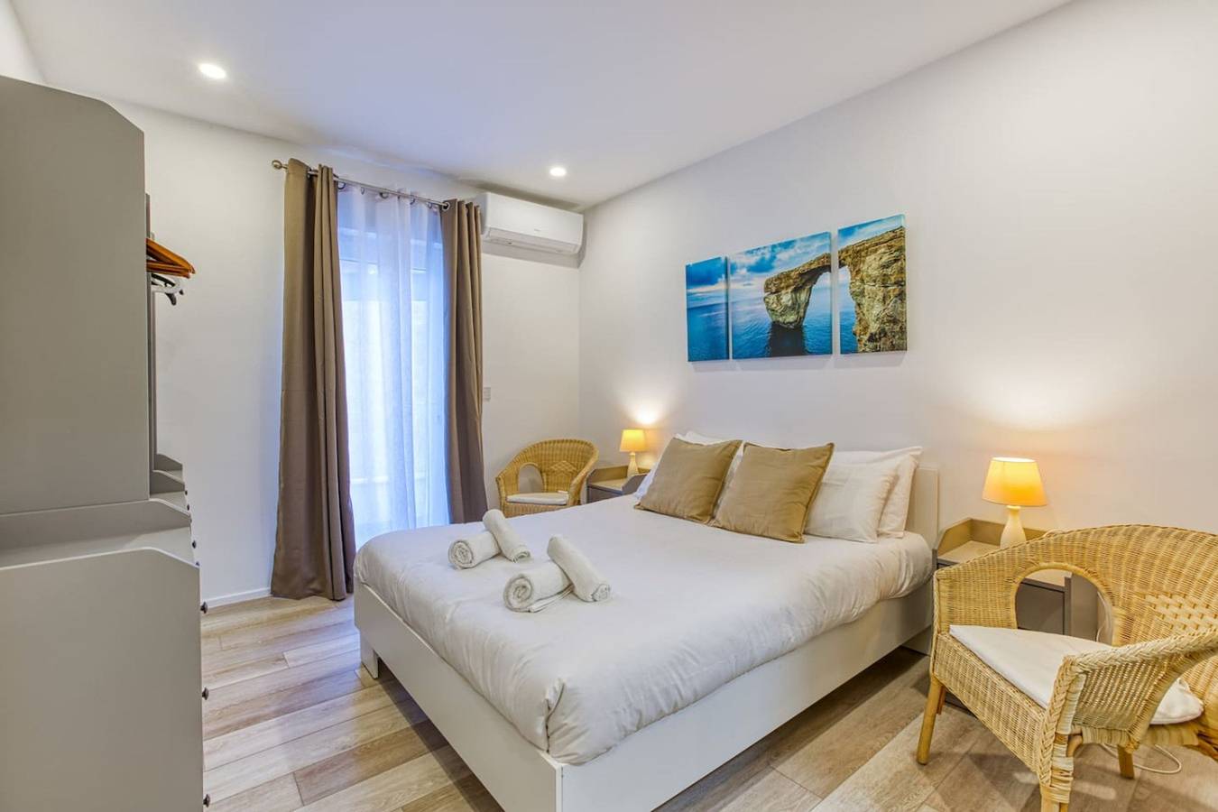 Appartement entier, Charming Marsaskala Stay |Balcony & Seafront Walks in Marsaskala, Île de Malte