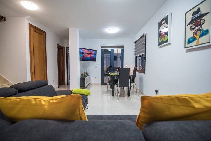 Chalet para 6 personas, con balcón y piscina en Lanzarote - 3