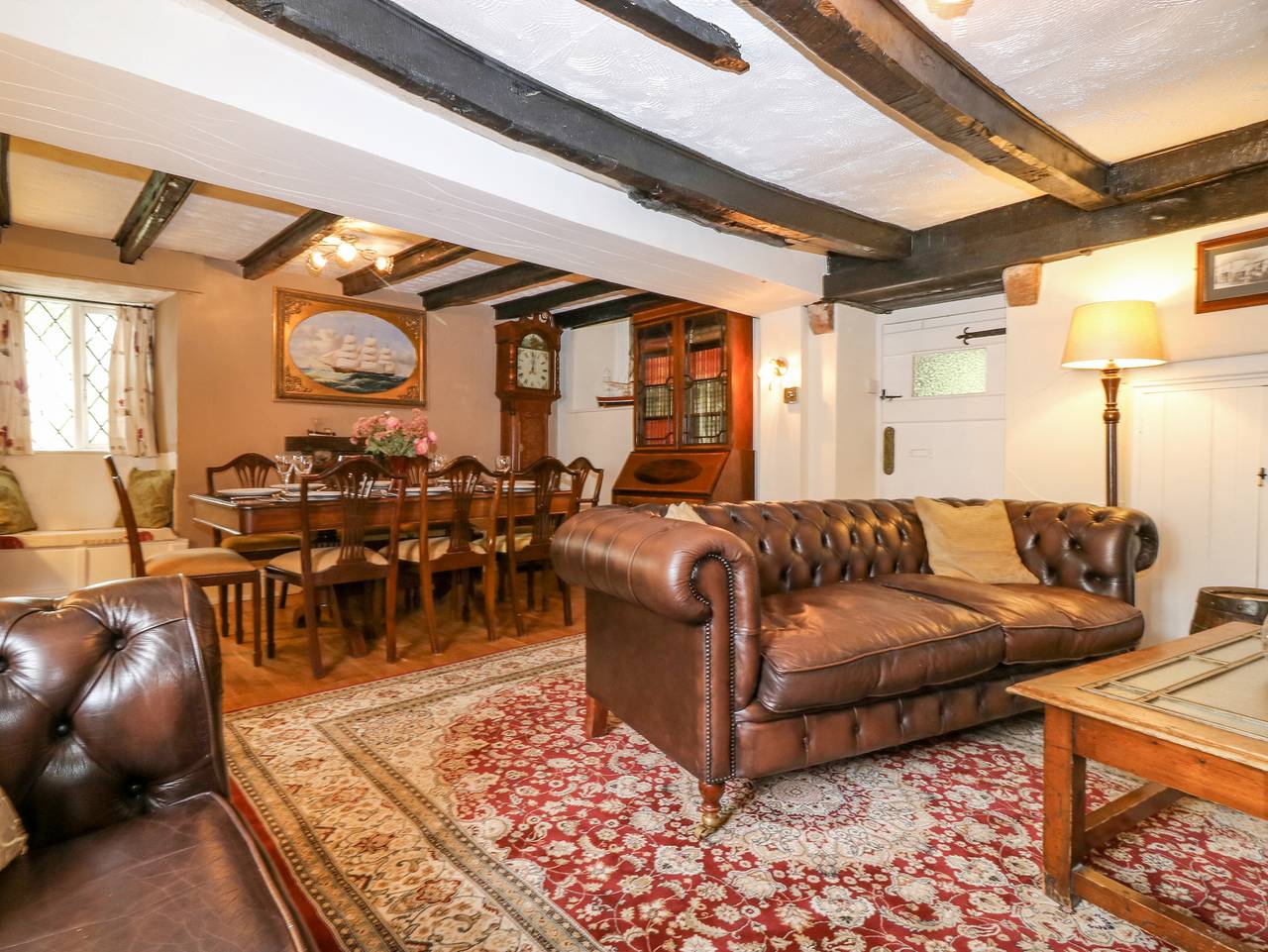 Hearthstone East Cottage in Brixham, Torbay
