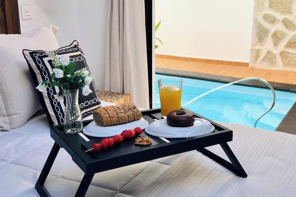 Ganze Wohnung, Nazareth Suite Apartment mit beheiztem privatem Pool in Nazaret, Teguise