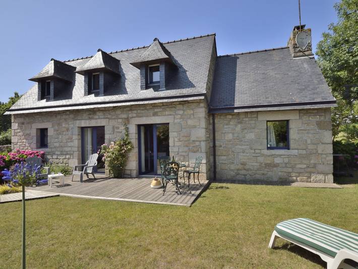 Location de vacances pour 4 personnes, avec terrasse et jardin à Ploemeur - 2