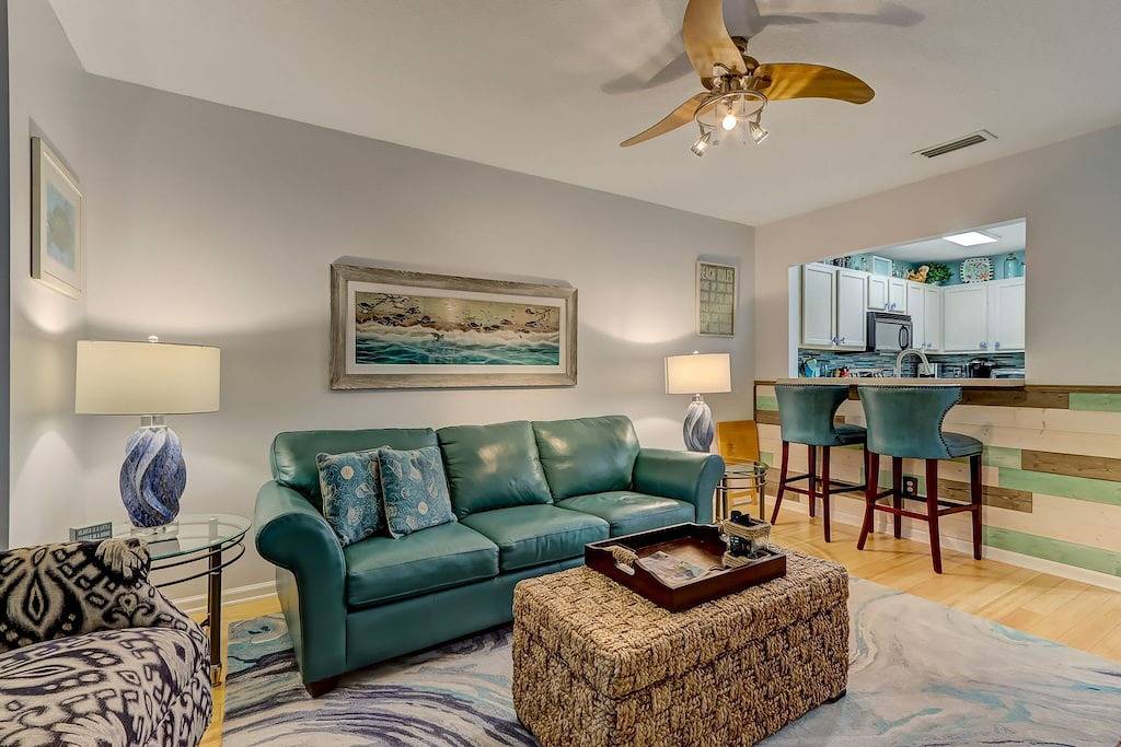 2 Bed/2.5 Bath Townhome In Gorgeous Timeless Amelia Island Steps from the Beach in Fernandina Beach, Amelia Island