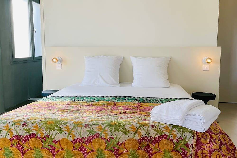 Entire apartment, Superb 8-bed vacation rental in the heart of Cap Ferret in Lège-Cap-Ferret, Arcachon region