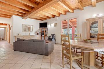 Location De Vacances pour 7 Personnes dans Carnoules, Région de Toulon, Photo 3