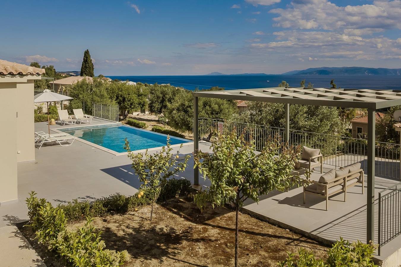 Villa Sciron with Private Pool in Mousata, Cefalonia