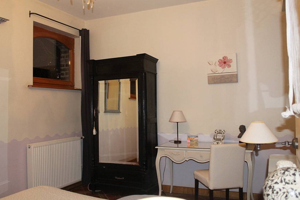 Ferme de Montecouvez - Chambre 1 in Crèvecœur-sur-l'Escaut, Département Nord