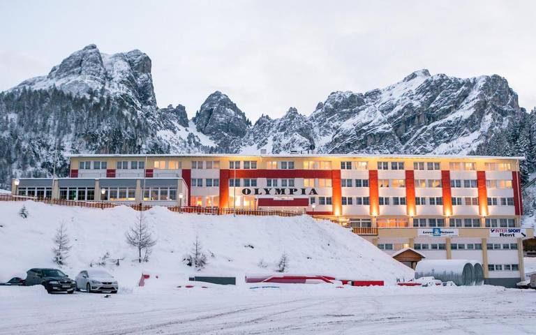 Hotel für 2 Personen, mit Terrasse und Garten sowie Ausblick in Axamer Lizum