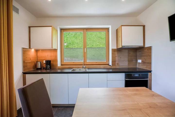 Entire apartment, Apartment "Bachwiesl Hof Apt Pichl" with Mountain View, Balcony & Wi-Fi in Proveis, Ortler Alps