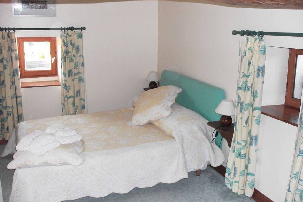 Camelia Cottage - La Logerie, Mauprevoir in Mauprévoir, Vienne (France)