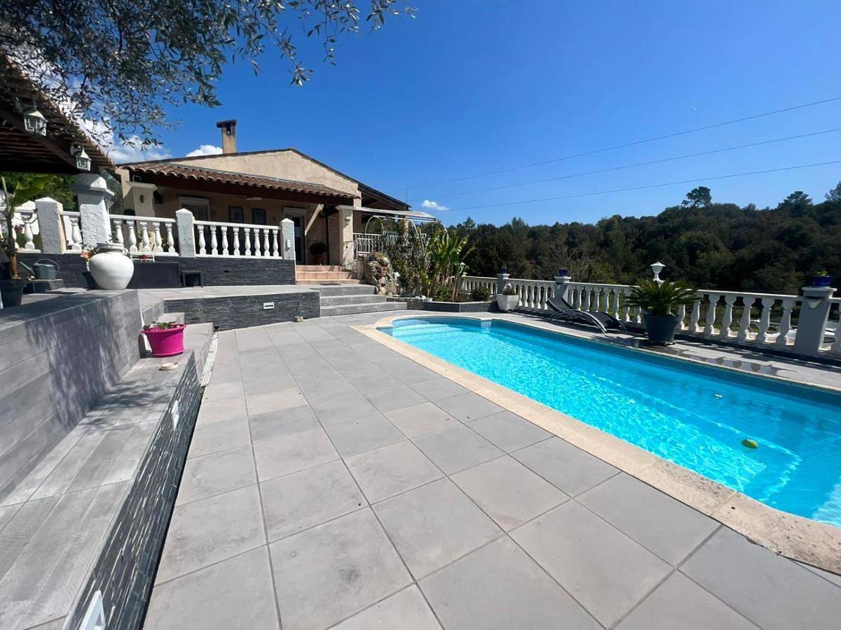 Villa Le tignet in Le Tignet, Côte méditerranéenne (France)