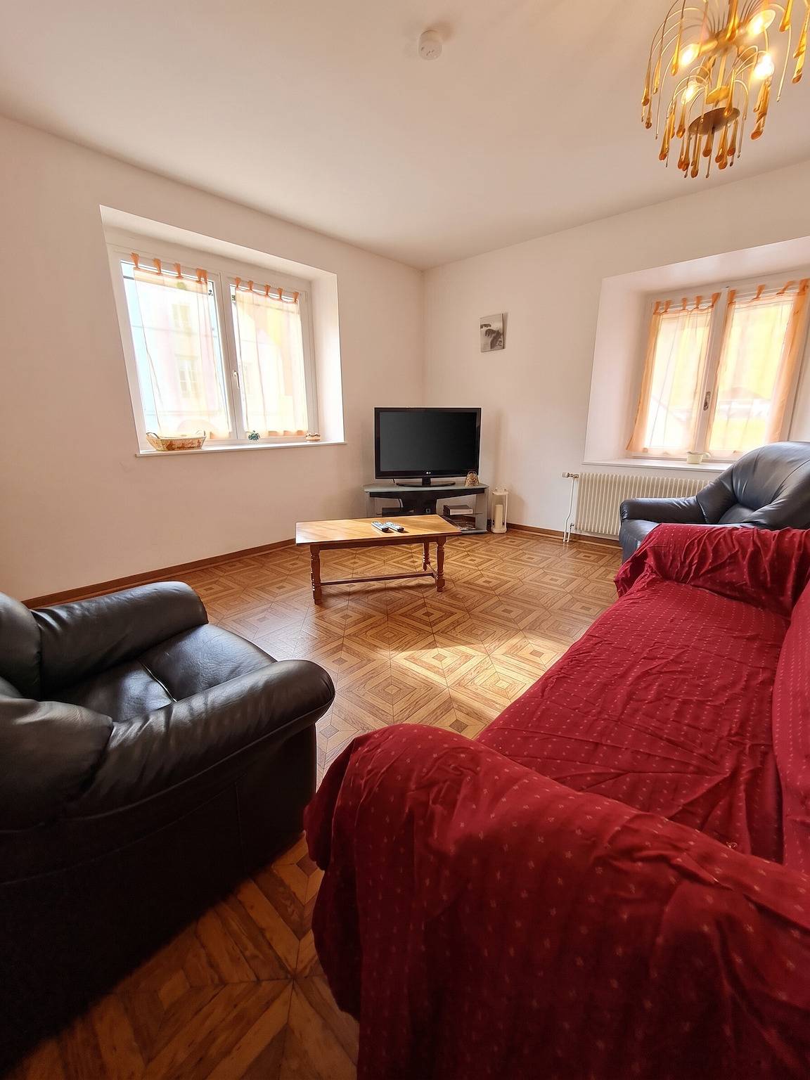 Appartement entier, Appartement accueillant à Rosureux 70 m² avec jardin partagé in Rosureux, Jura Francais