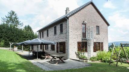 Gîte pour 13 personnes, avec sauna et jardin, animaux acceptés dans Heyd
