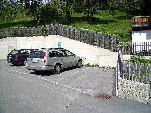 Ganze Ferienwohnung, Ferienwohnung mit Privatparkplatz in Sent, Unterengadin