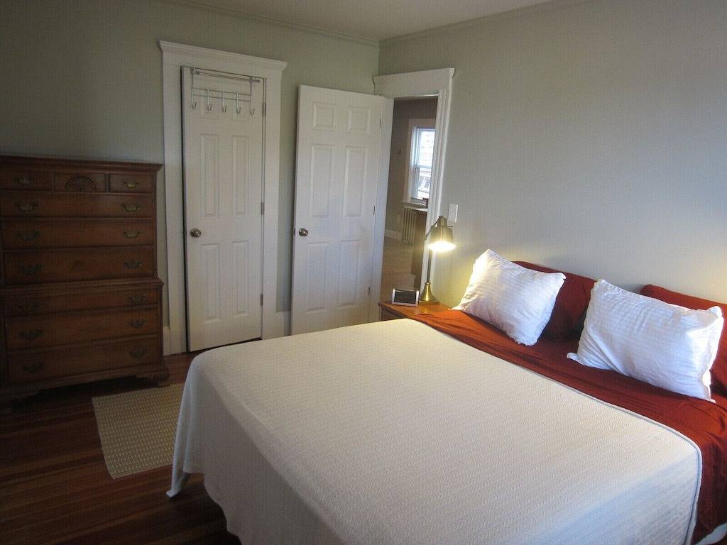 Ganze Wohnung, Familienfreundliches Haus im historischen Salem in Salem (MA), Essex County (MA)