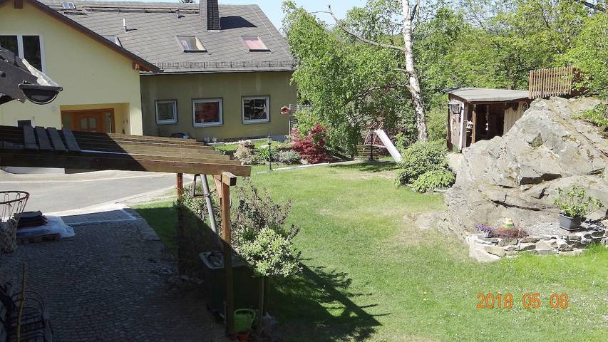 Ganze Ferienwohnung, Ferienwohnung Weitermann - Ferienwohnung mit 2 Schlafzimmern und Terrasse in Berg (Oberfranken), Landkreis Hof