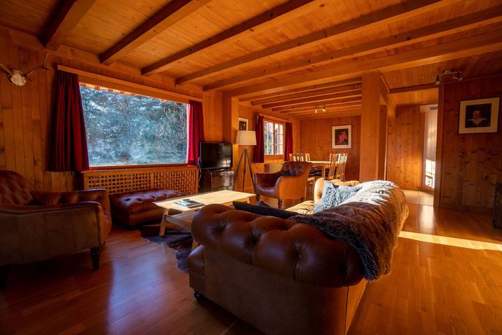 Chalet für 8 Personen, mit Balkon und Balkon/Terrasse sowie Terrasse und Garten in Gryon