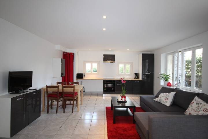Vacation rental for 4 people, with terrace in Toulouse