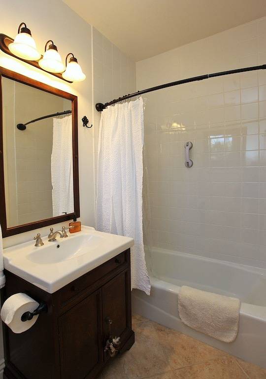 Neue Auflistung! Luxus-Boutique in gehobener Gegend mit eigenem Eingang und Bad, Villa A in San Diego, San Diego County