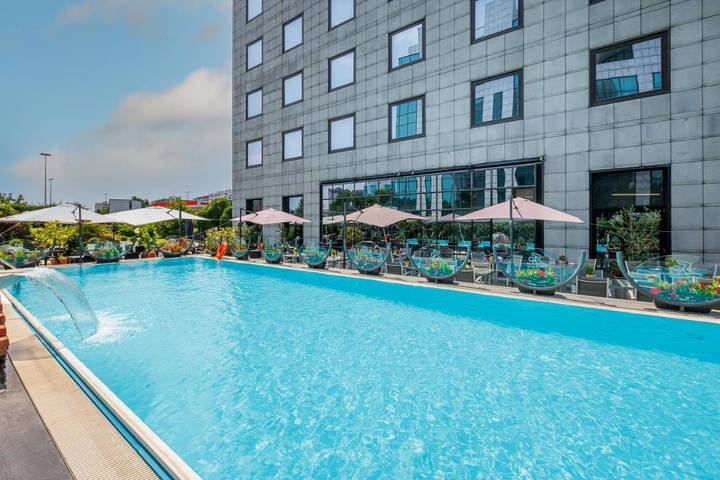 Hotel per 4 persone, con Giardino e Piscina a Milano