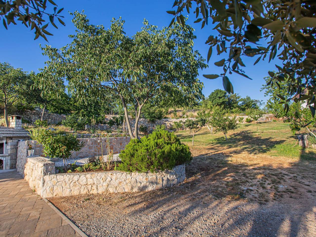 Großes Ferienhaus in Gornji Vinjani mit Pool in Imotski, Makarska Riviera
