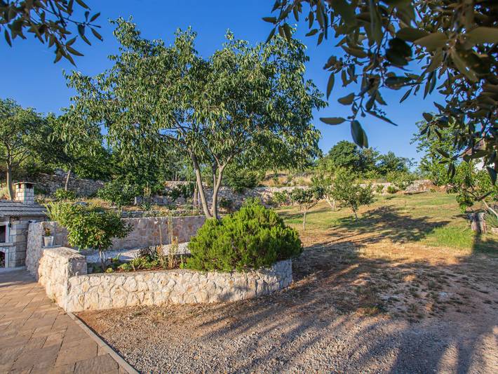 Großes Ferienhaus in Gornji Vinjani mit Pool in Imotski, Makarska Riviera