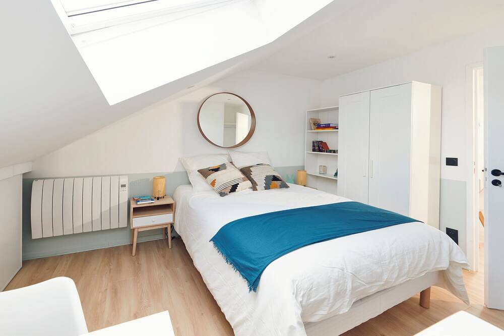 Appartement entier, Appart Univers 1 chambre · Vue jardin · 2' Lille in Ronchin, Région de Lille
