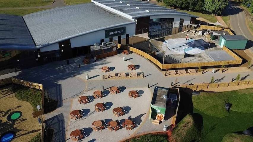 Village de vacances pour 6 personnes, avec Balcon/Terrasse et Jardin à Northampton