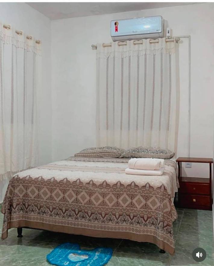 Casas e apartamentos de temporada para 3 pessoas, com jardim e piscina e ainda balcão em Aracati