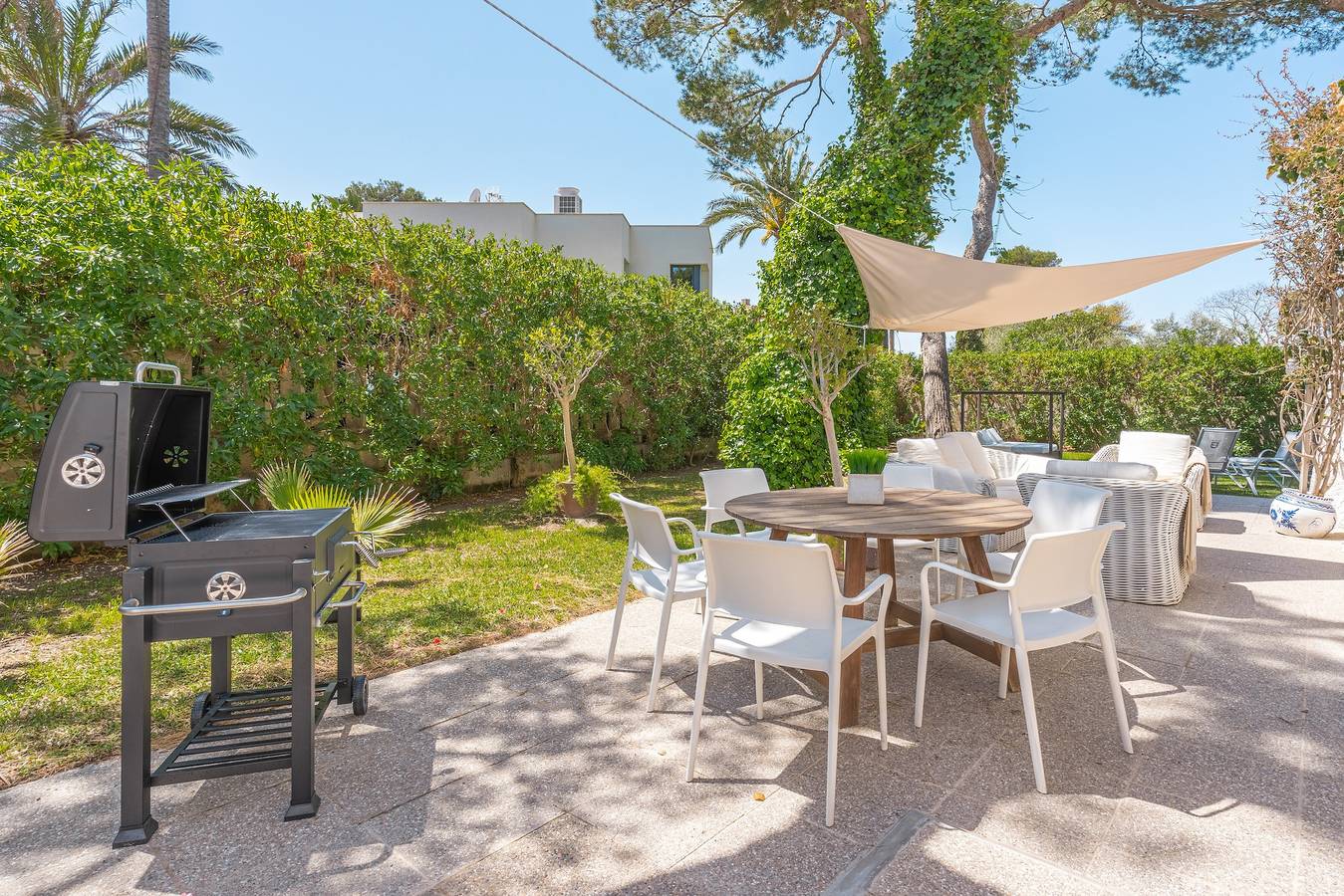 Ferienhaus in Meeresnähe mit Garten und Wlan in Playa de Muro, Muro