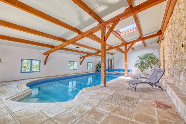 Location de vacances pour 4 personnes, avec jardin et balcon dans Périgord Pourpre