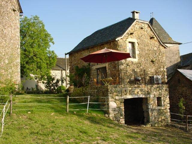 Location de vacances pour 3 personnes, avec vue et jardin, animaux acceptés à Villefranche-de-Rouergue - 4