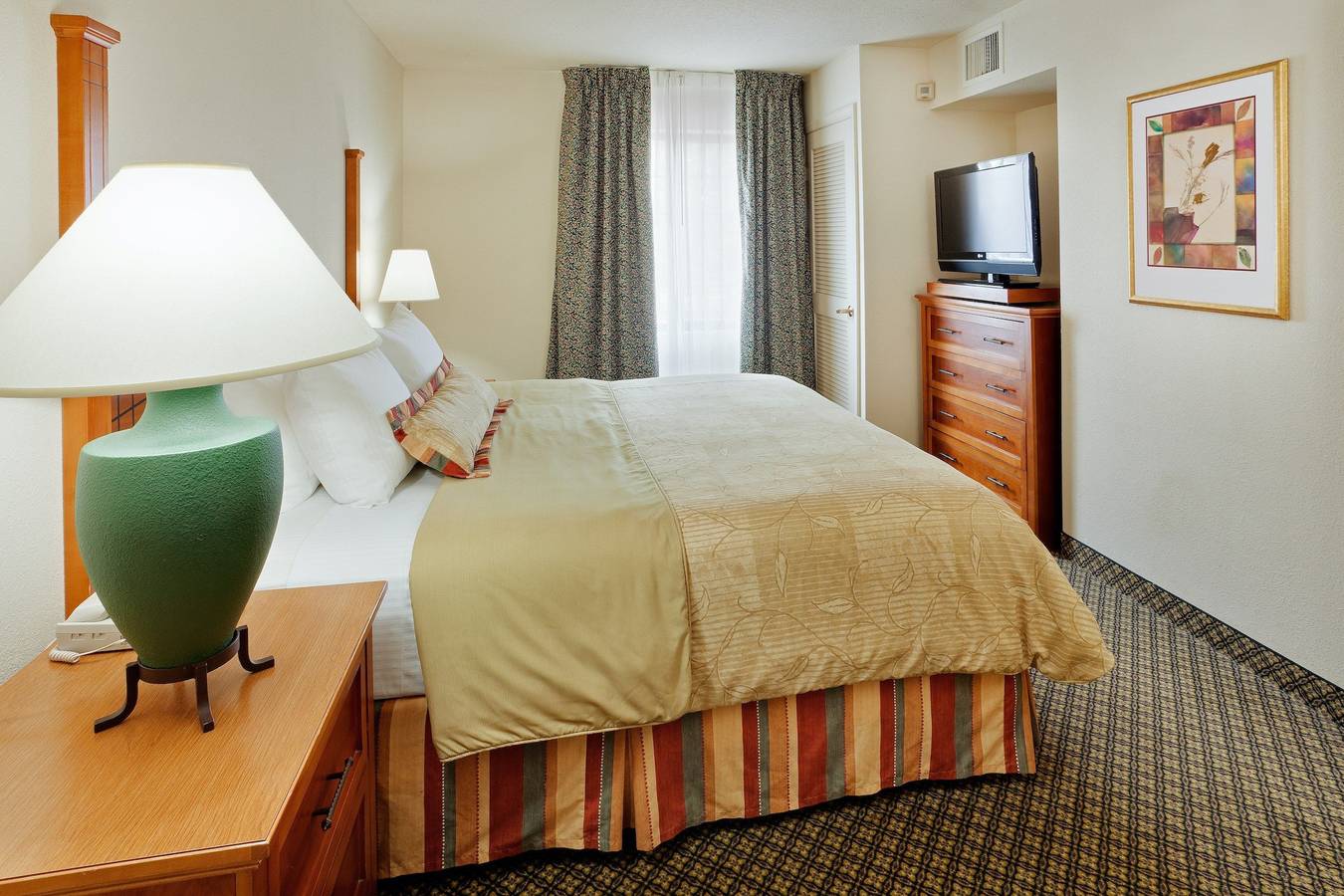 Apartamento entero, Staybridge Suites Allentown Bethlehem Airport in Condado de Lehigh