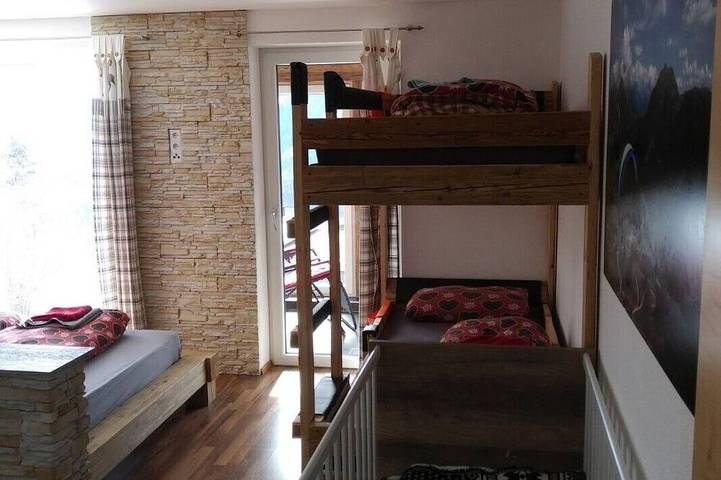 Ferienhaus für 8 Personen, mit Sauna und Garten sowie Whirlpool und Balkon im Ötztal - 3