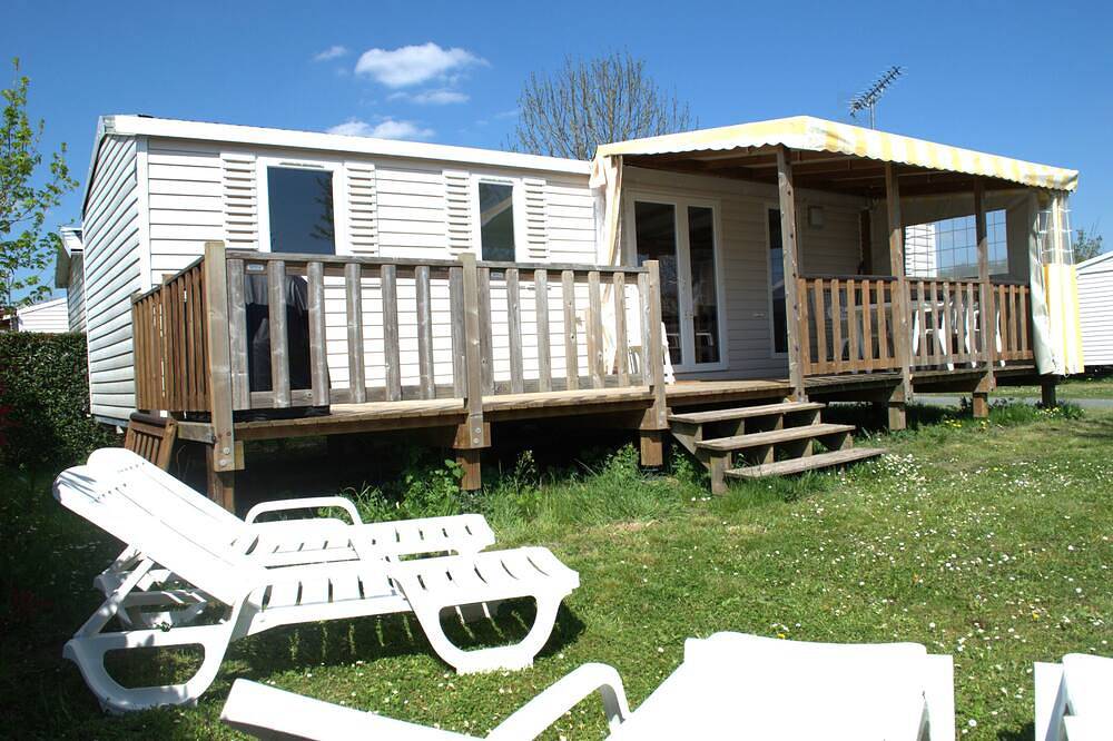 Spacieux Mobil Home jusqu'à 8 personnes avec wifi in Onzain, Région de Blois