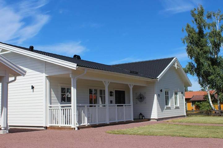 Ferienhaus für 6 Personen, mit Terrasse und Garten in Timmernabben