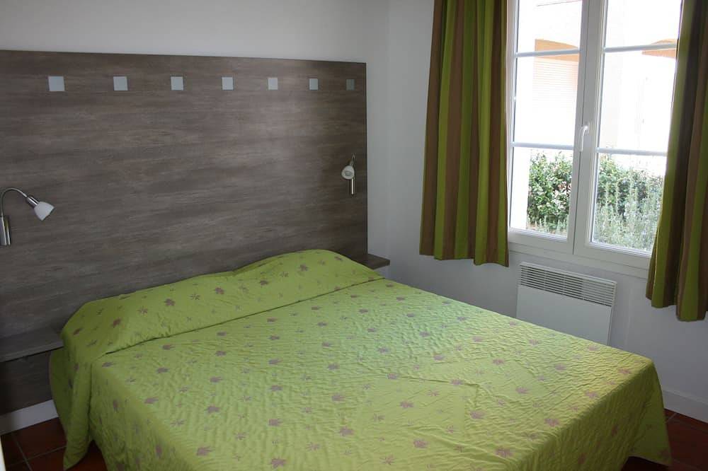 Gîtes en Provence  clim avec piscine - 4 personnes - Chq Vacances acceptés in Sainte-Cécile-les-Vignes, Vaucluse