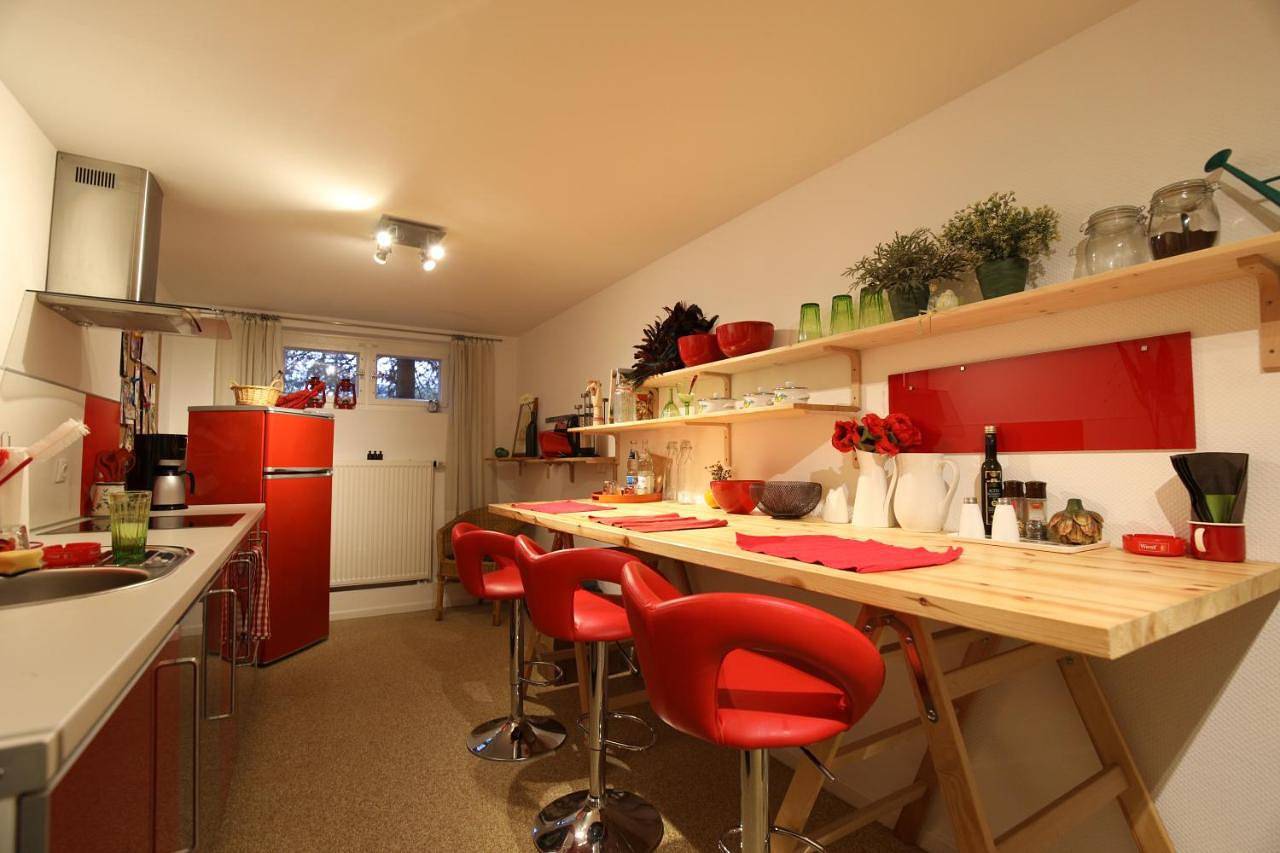 Ganze Wohnung, Apartment - Ground Floor in Marzahn - Hellersdorf, Berlin