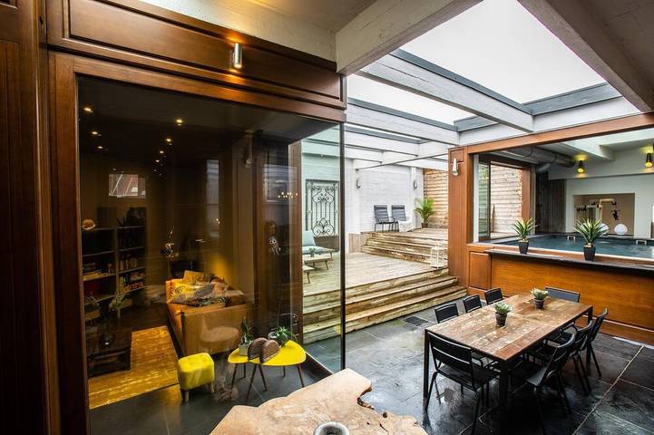 Gîte pour 15 personnes, avec Terrasse et Sauna à La Madeleine