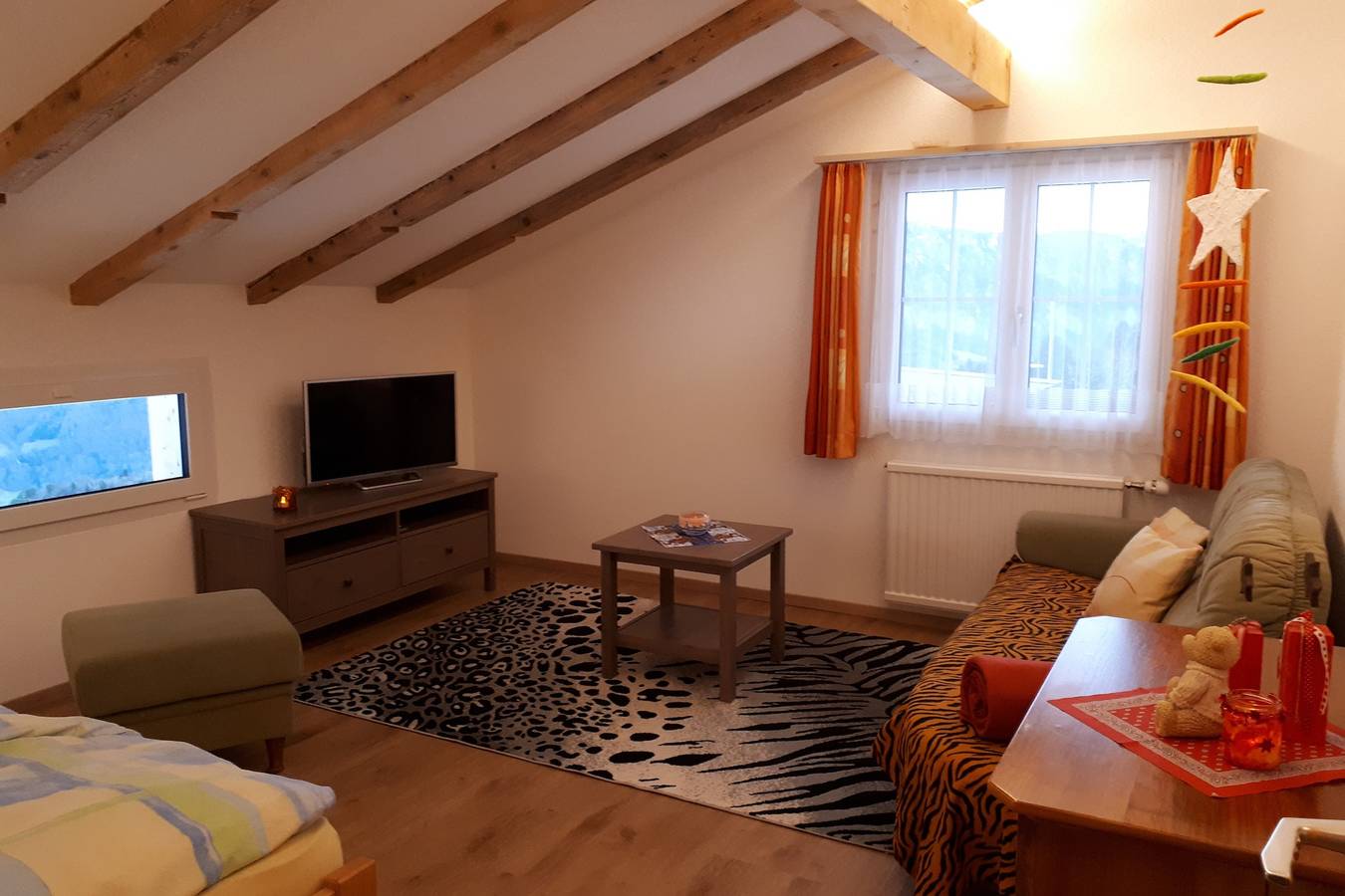 Ganze Ferienwohnung, Ferienhaus Tschudiboden - 2 Zimmerwohnung mit Bad/Dusche (Ug) in Flumserberg, Flums