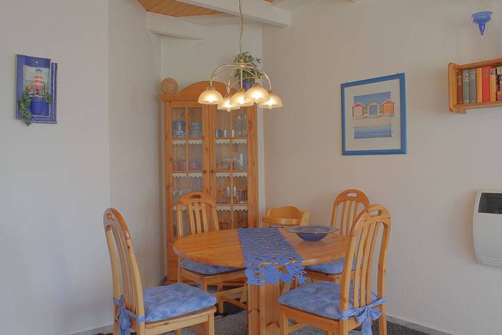 Ferienhaus für 4 Personen, mit Terrasse und Garten an der Wurster Nordseeküste - 2
