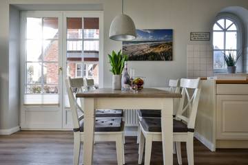 Vacation Rental for 4 Guests in Sylt (Gemeinde), Sylt, Picture 3